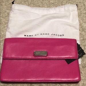 Marc Jacobs pink clutch